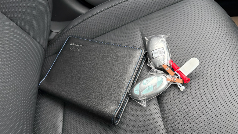 Hyundai IONIQ 6 239kW Ultimate 77kWh 4dr AWD Auto Electric Saloon